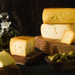 Queso Chanco Artesano Mantecoso Especiado con Merkén VITA RAUTEN (Peso 1-1,2 k app) Héctor B.