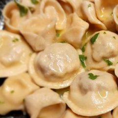 Tortellini espinaca+ricota+nuez  (250 gr) Luciano W.